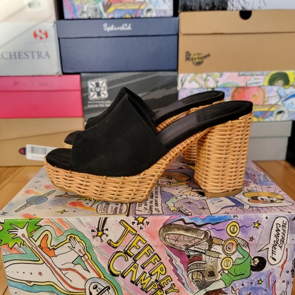 Magda Wicker - Black Suede Platform Mule - Picture 5 of 6